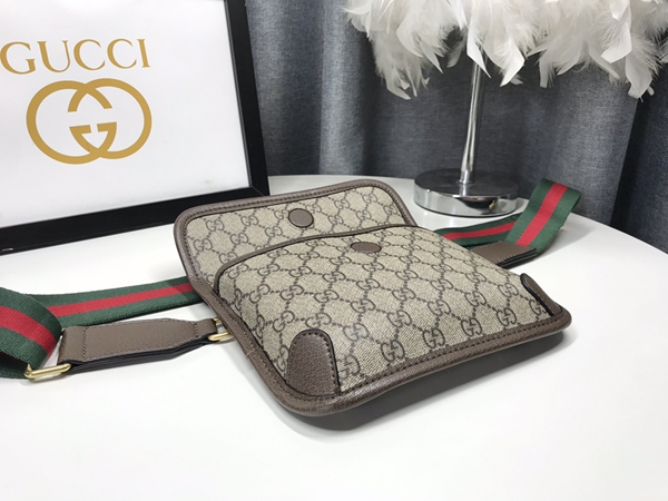 激安グッチバッグコピー角部分ディテール